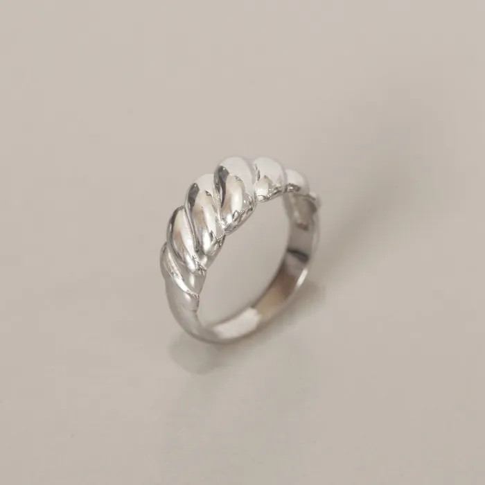 Croissant Ring LOULOUROSE Rings